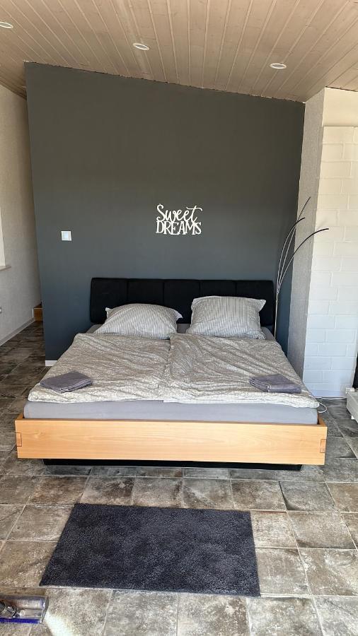 Apartamento Ubernachtungsmoglichkeit Und Monteurzimmer Hamdorf Exterior foto